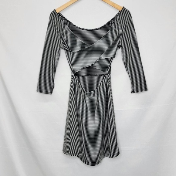 La Hearts Black and white pinstripe Fit & flare - Picture 8 of 12